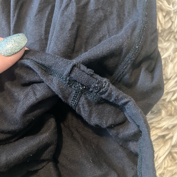 EUC!🔥 Lululemon tank 6 - Picture 5 of 10